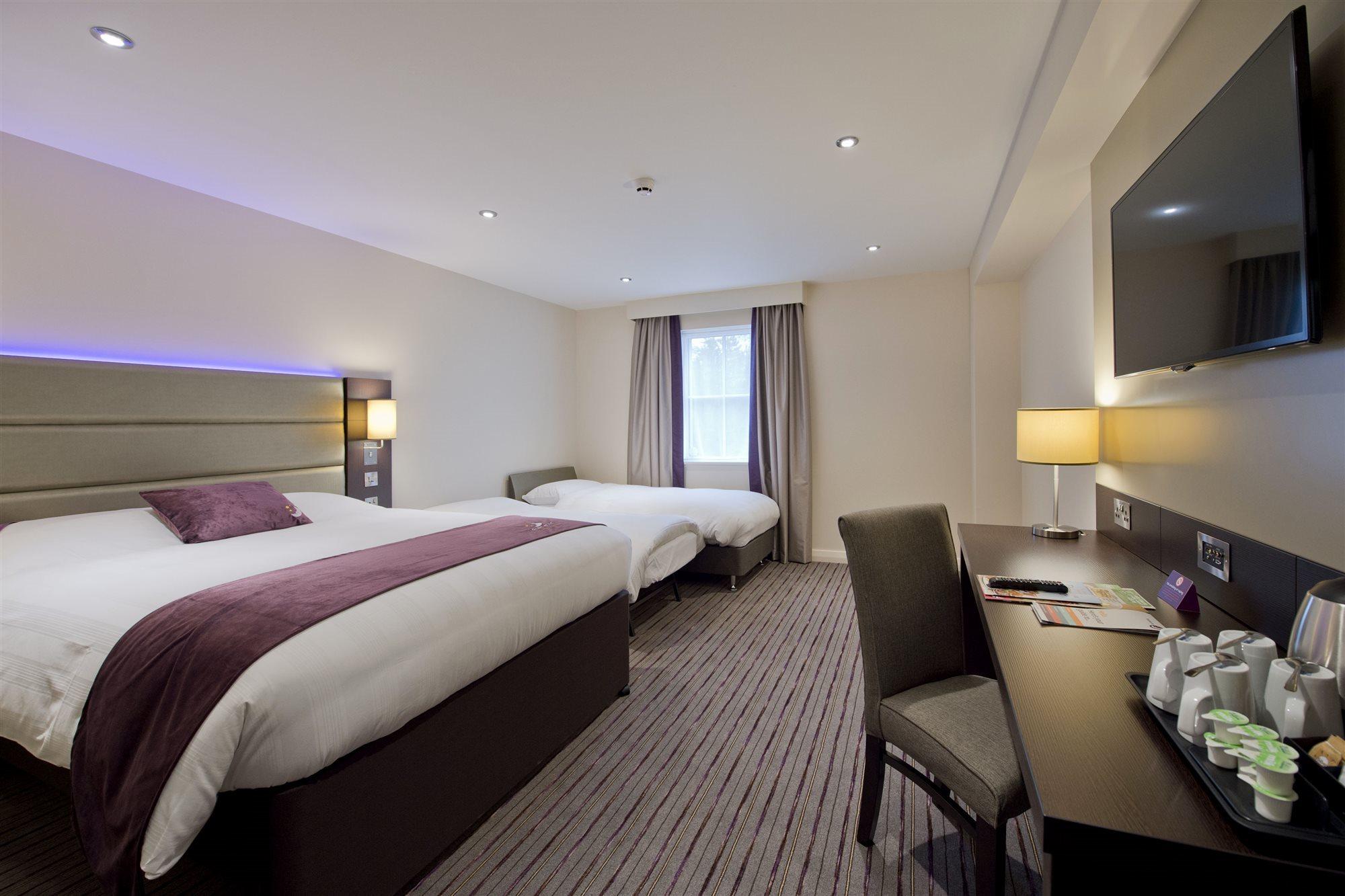 Premier Inn コッカーマス エクステリア 写真